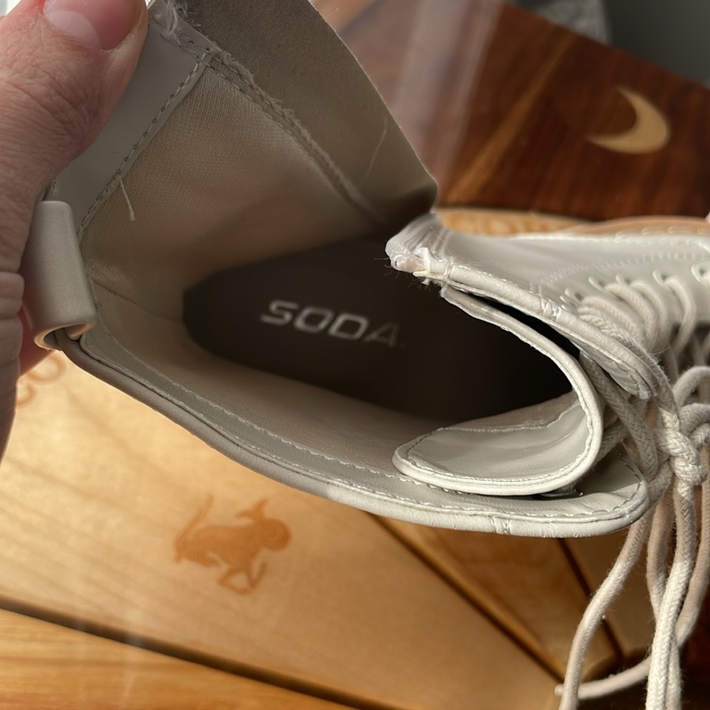 Platform Cream Boot Nwot - image 4